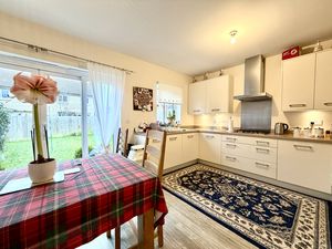Dining Kitchen- click for photo gallery
